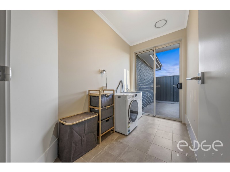 106 Douglas Drive, Munno Para SA 5115