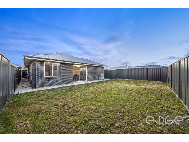 106 Douglas Drive, Munno Para SA 5115