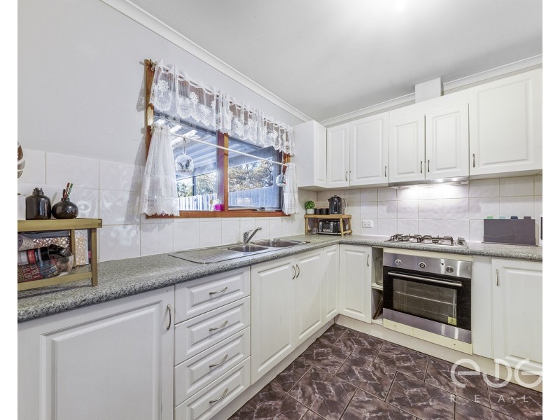 11 Mcdonnell Terrace, Evanston Gardens SA 5116