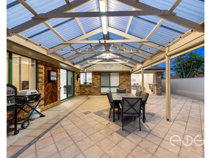 14 Castle Court, Blakeview SA 5114