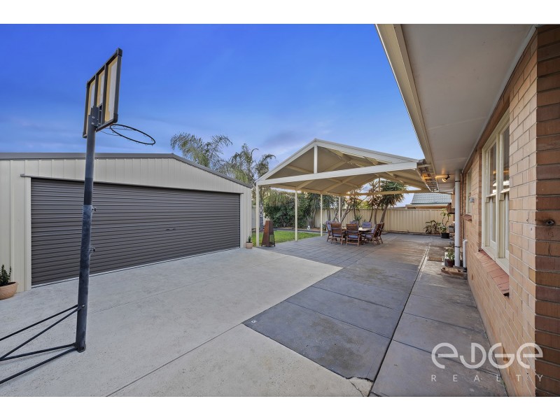 95 McIntyre Road, Para Hills West SA 5096