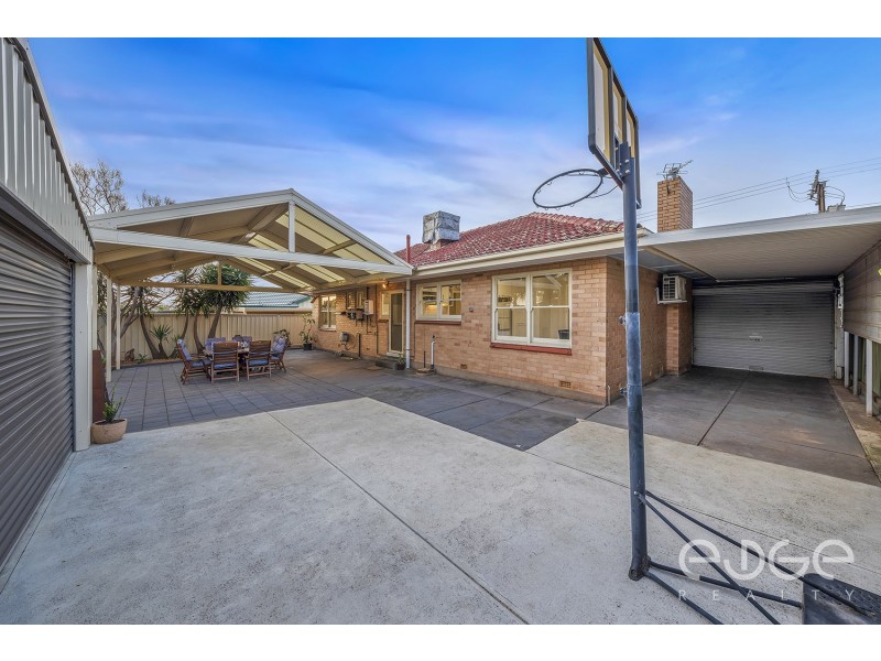 95 McIntyre Road, Para Hills West SA 5096