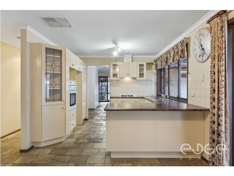 12 Currumbin Avenue, Blakeview SA 5114