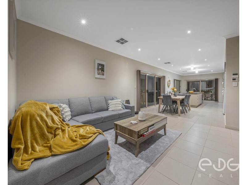 30A Malbanda Avenue, Para Vista SA 5093