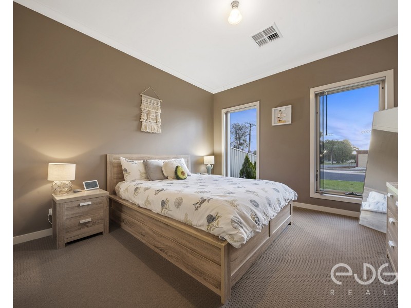 30A Malbanda Avenue, Para Vista SA 5093
