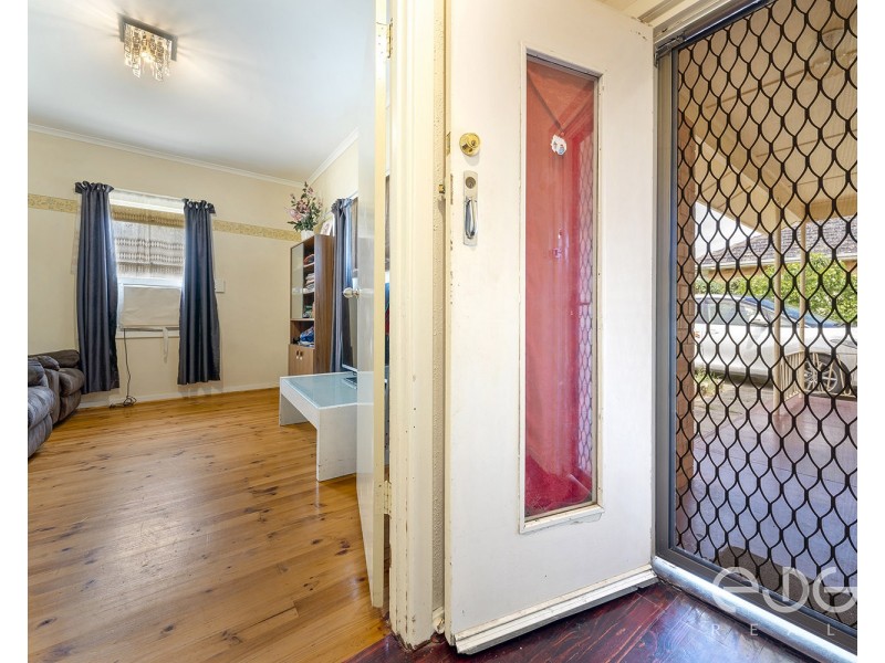 6 Treves Street, Elizabeth Vale SA 5112