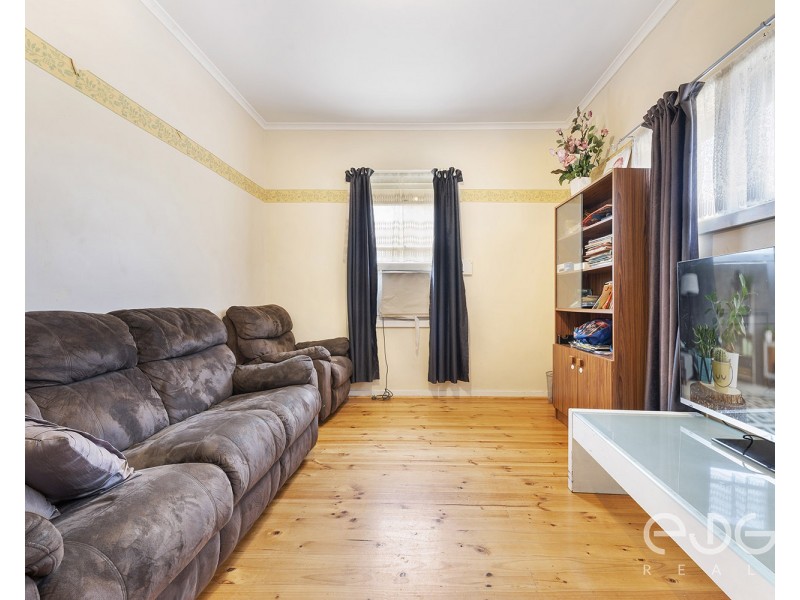 6 Treves Street, Elizabeth Vale SA 5112