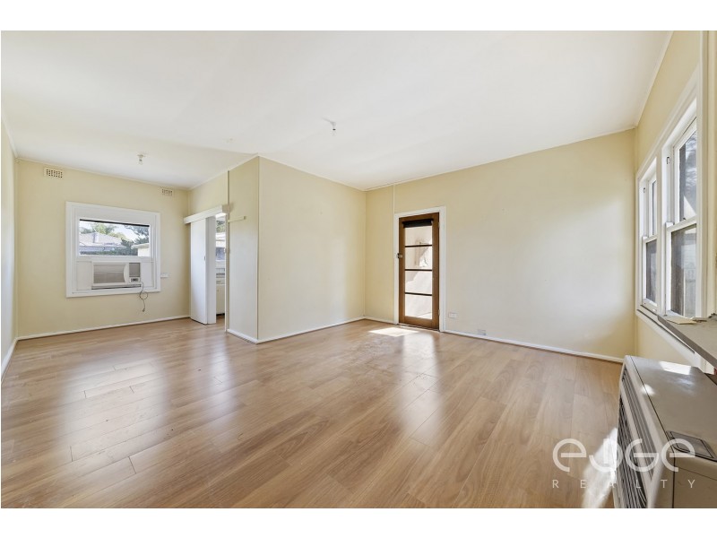31 Whitford Road, Elizabeth South SA 5112