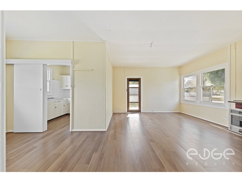 31 Whitford Road, Elizabeth South SA 5112