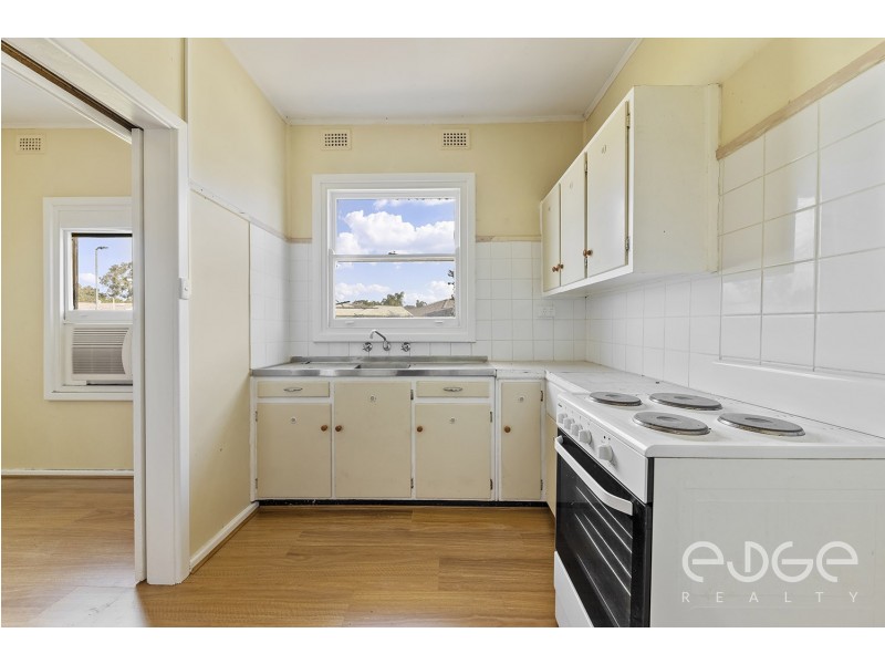 31 Whitford Road, Elizabeth South SA 5112