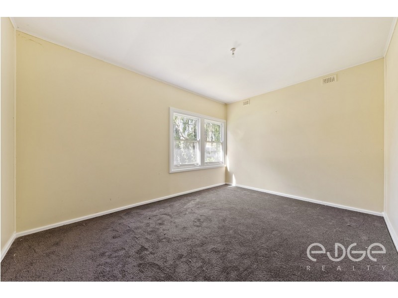 31 Whitford Road, Elizabeth South SA 5112