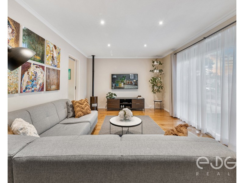25 Inglebrae Crescent, Salisbury Park SA 5109