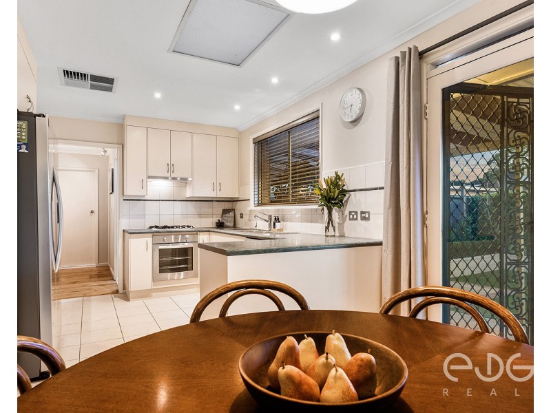 25 Inglebrae Crescent, Salisbury Park SA 5109