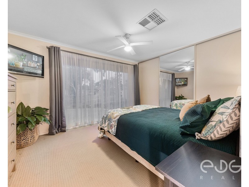 25 Inglebrae Crescent, Salisbury Park SA 5109