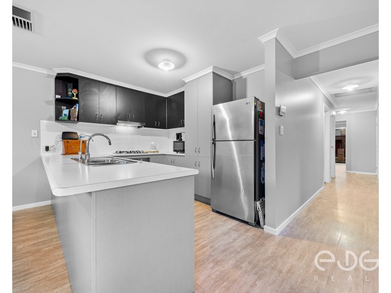 8 Caspian Lane, Andrews Farm SA 5114