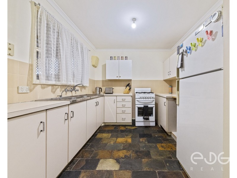 19 Trevalsa Court, Salisbury Heights SA 5109