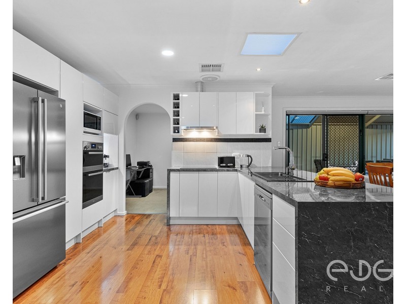 11 Heathcott Court, Blakeview SA 5114