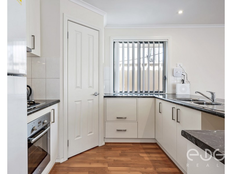 2 Hibiscus Street, Elizabeth Vale SA 5112