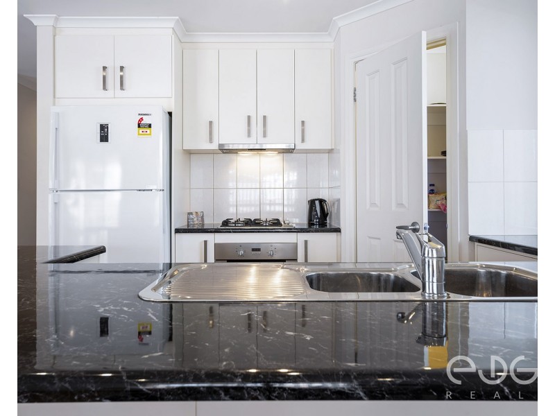 2 Hibiscus Street, Elizabeth Vale SA 5112