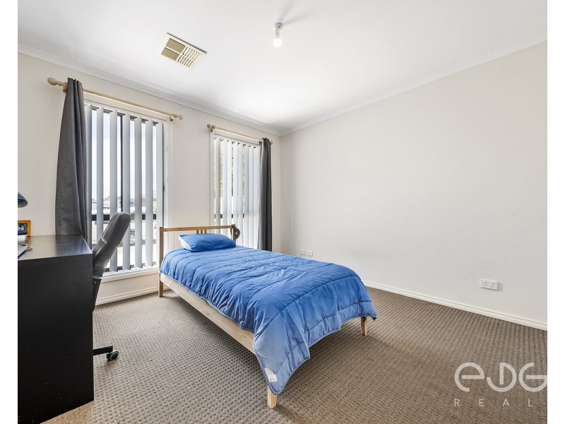 2 Hibiscus Street, Elizabeth Vale SA 5112