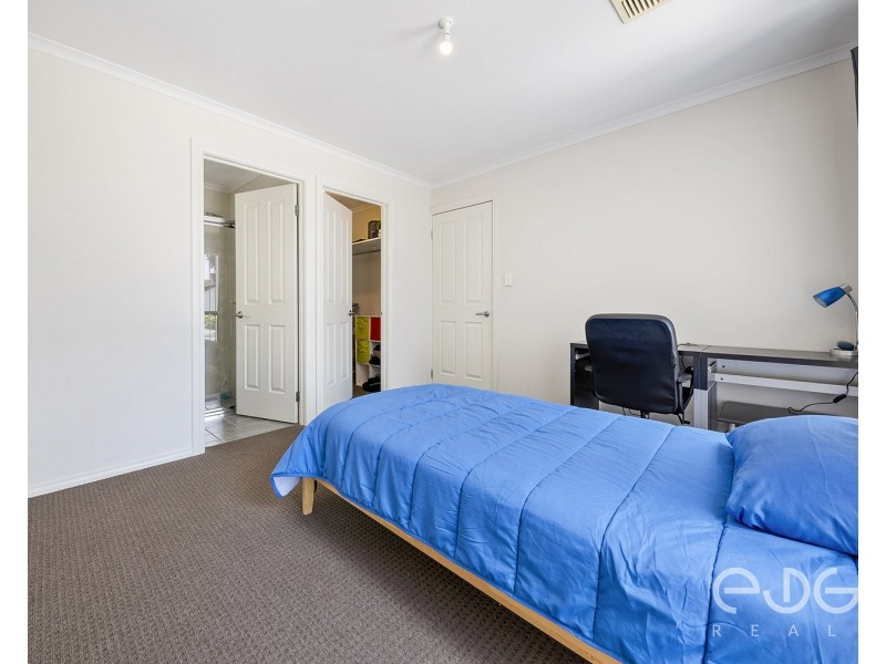 2 Hibiscus Street, Elizabeth Vale SA 5112