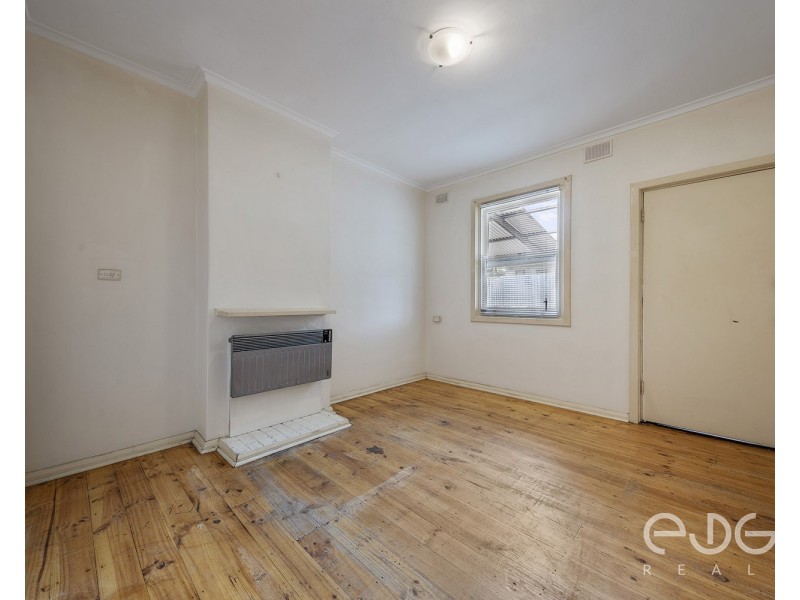 52 Hogarth Road, Elizabeth South SA 5112