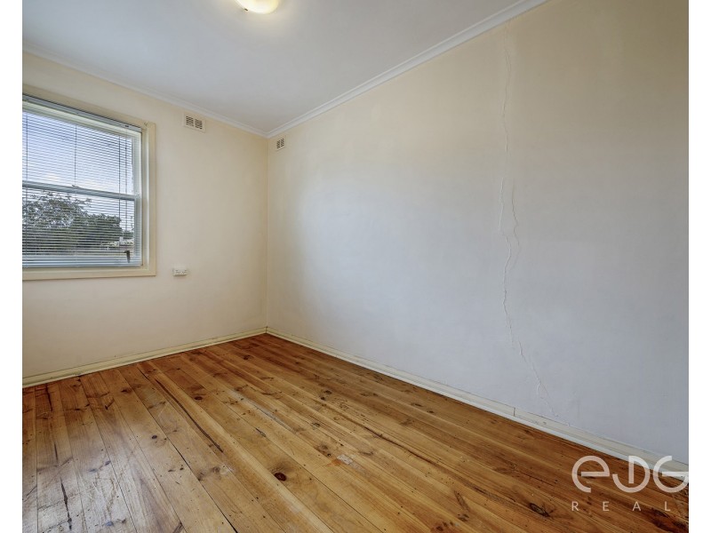 52 Hogarth Road, Elizabeth South SA 5112