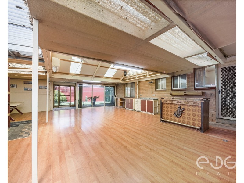 36 Justinian Street, Elizabeth Downs SA 5113