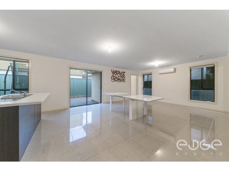 6 Grove Avenue, Elizabeth Park SA 5113