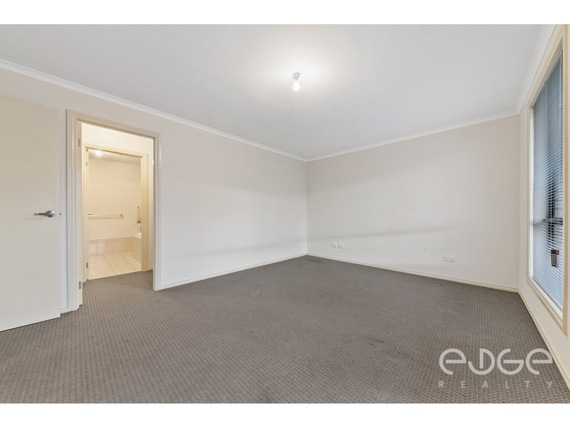 6 Grove Avenue, Elizabeth Park SA 5113