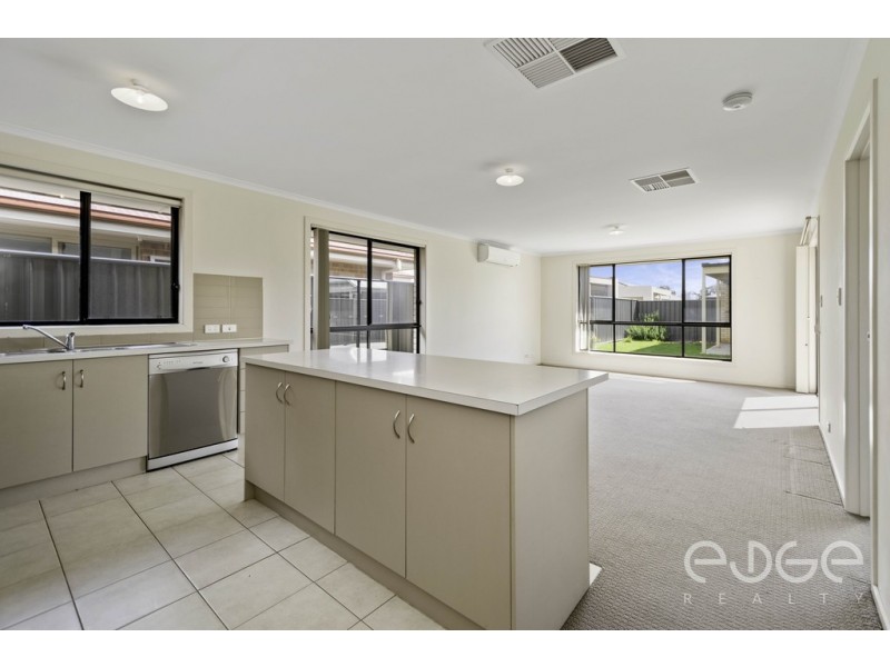 21 Esperance Drive, Andrews Farm SA 5114
