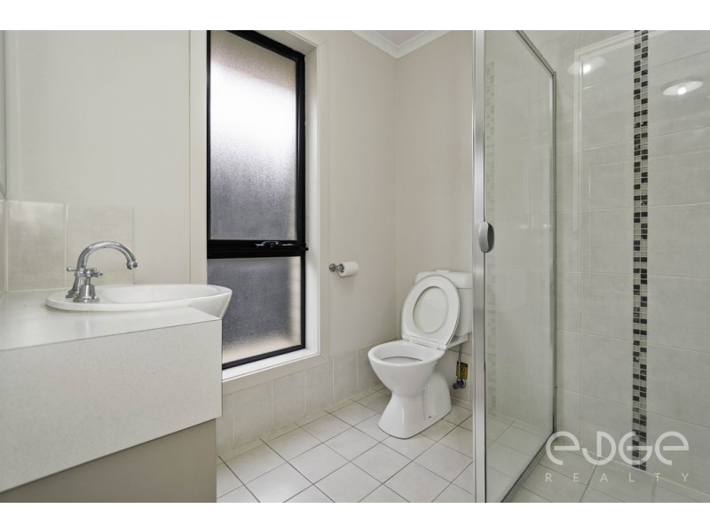 21 Esperance Drive, Andrews Farm SA 5114