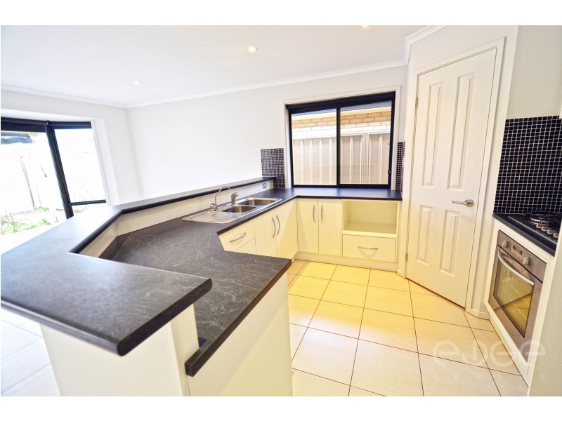 13B Lyndon Road, Paralowie SA 5108