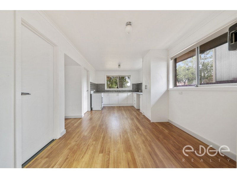 30 Beaminster Road, Elizabeth Park SA 5113