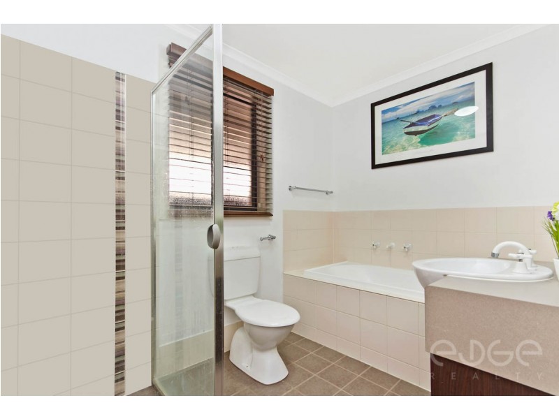 77 Wattlebird Drive, Burton SA 5110