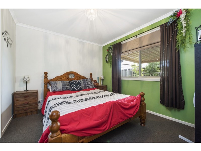 108 Lakeside Drive, Andrews Farm SA 5114