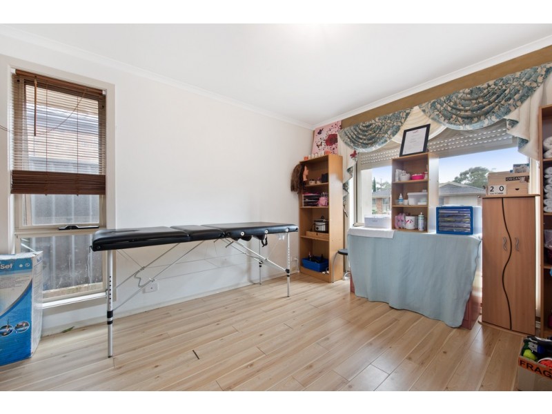 108 Lakeside Drive, Andrews Farm SA 5114