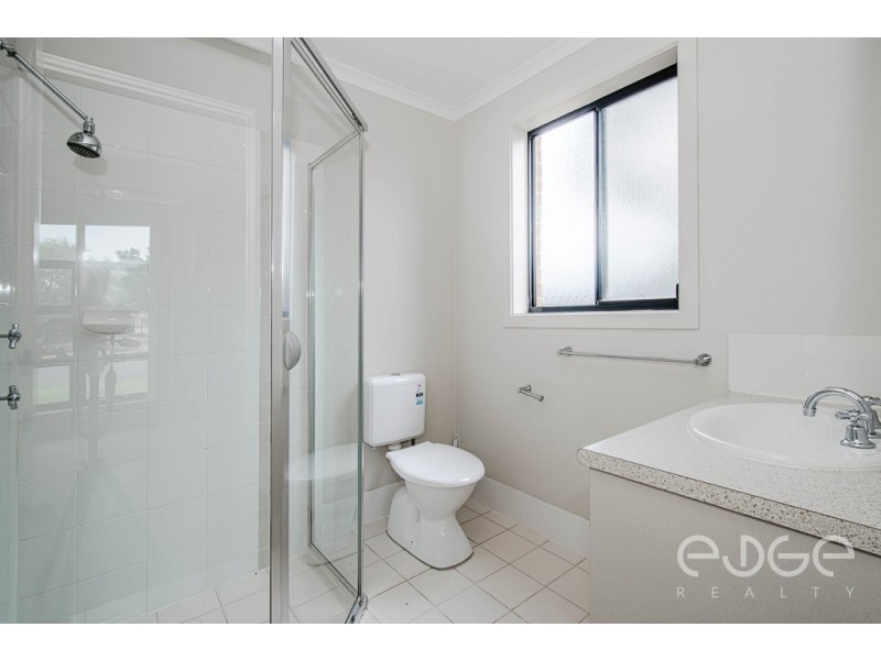 11 Almond Circuit, Munno Para West SA 5115