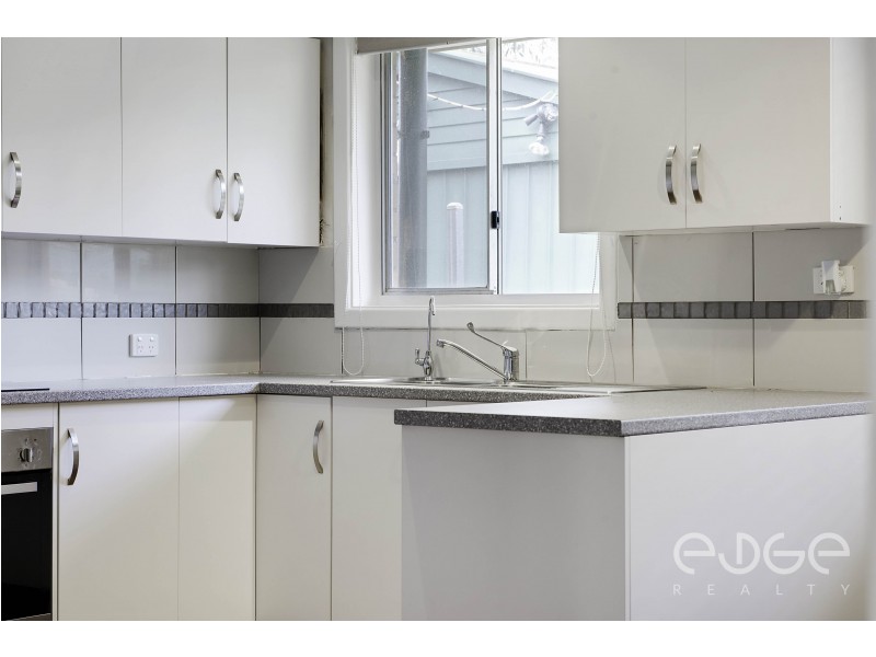 30 Woodlands Road, Elizabeth Downs SA 5113