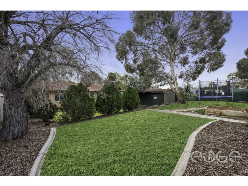 30 Woodlands Road, Elizabeth Downs SA 5113