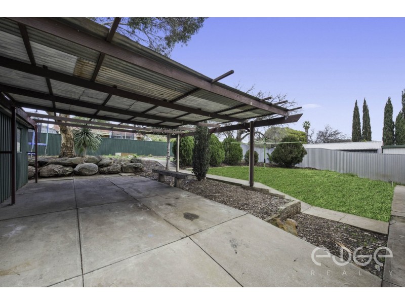 30 Woodlands Road, Elizabeth Downs SA 5113