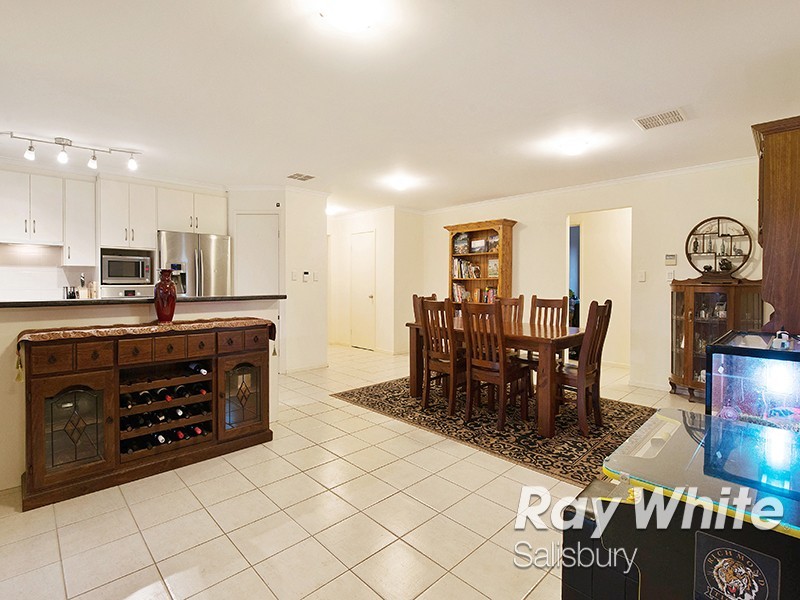 12 Everest Avenue, Andrews Farm SA 5114