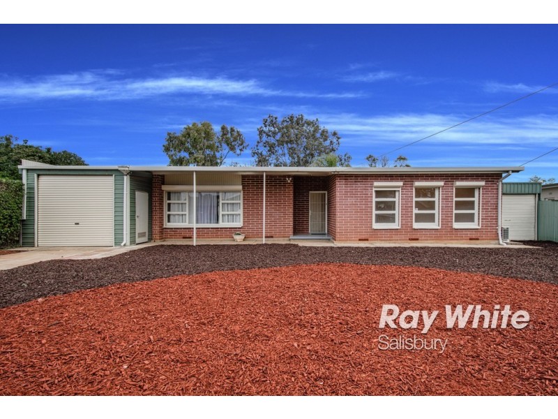 27 Hinsley Road, Smithfield Plains SA 5114