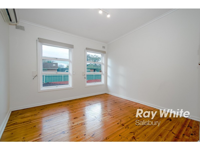 27 Hinsley Road, Smithfield Plains SA 5114