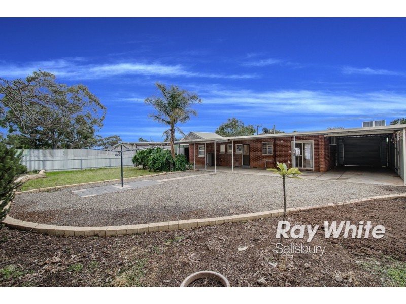 27 Hinsley Road, Smithfield Plains SA 5114