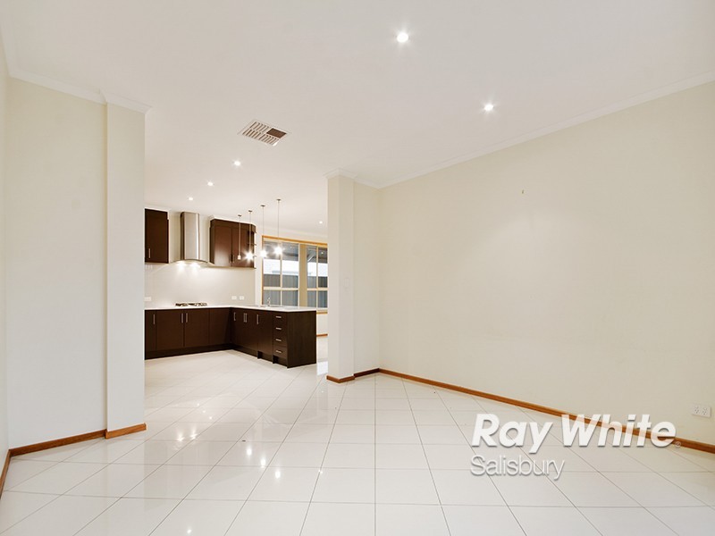 33 Maria Street, Salisbury Downs SA 5108
