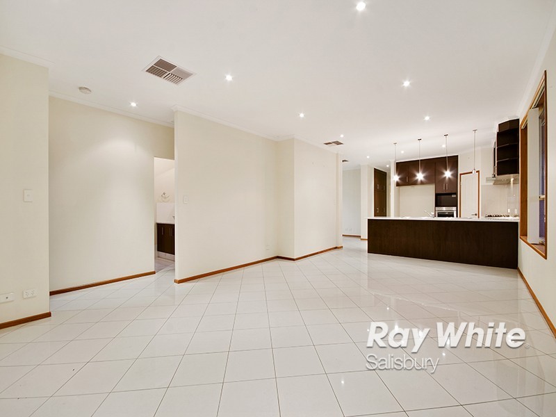 33 Maria Street, Salisbury Downs SA 5108