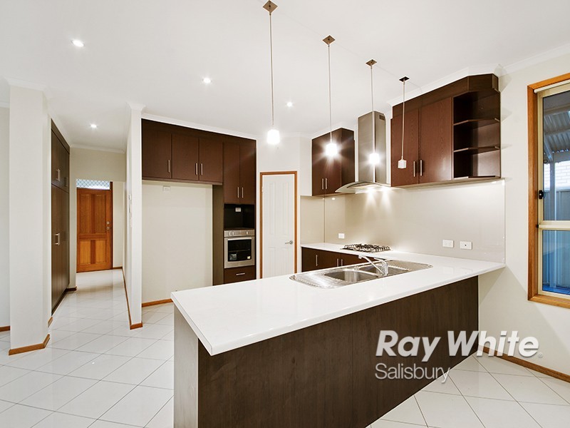 33 Maria Street, Salisbury Downs SA 5108