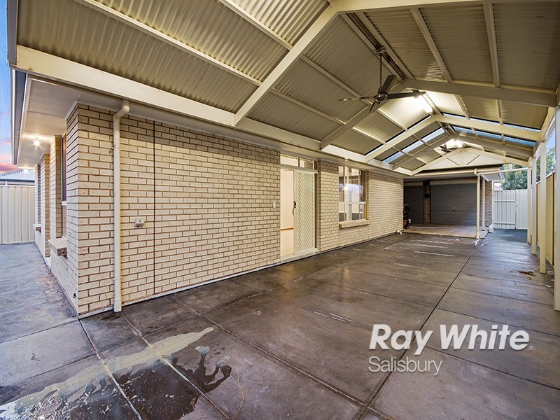 33 Maria Street, Salisbury Downs SA 5108