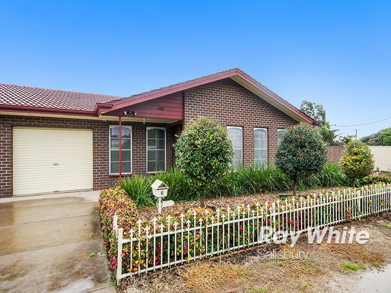 6 Kildare Avenue, Salisbury Downs SA 5108